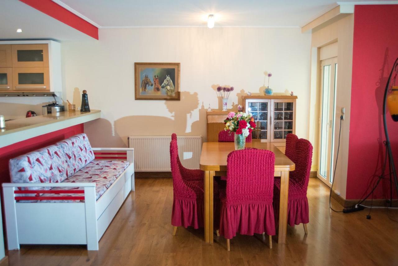 Villa Olympia Vip Dhrafi Екстер'єр фото